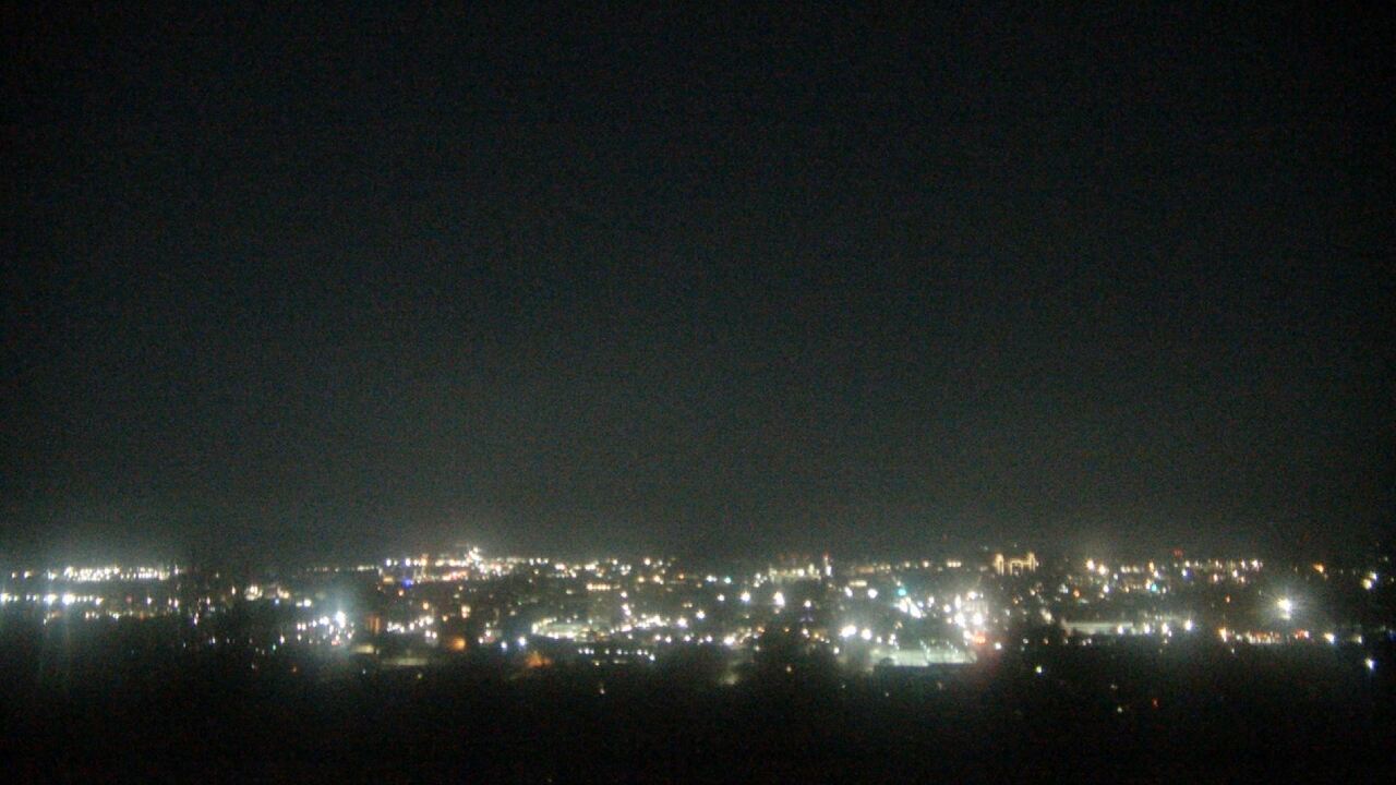 Thumbnail for current weather camera view from Mt. Sequoyah in Fayetteville, Arkansas