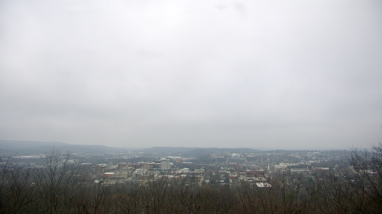 Thumbnail for current weather camera view from Mt. Sequoyah in Fayetteville, Arkansas
