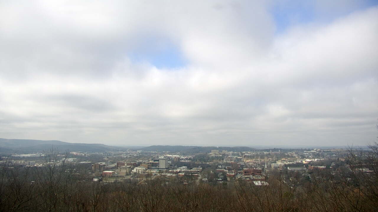 Thumbnail for current weather camera view from Mt. Sequoyah in Fayetteville, Arkansas