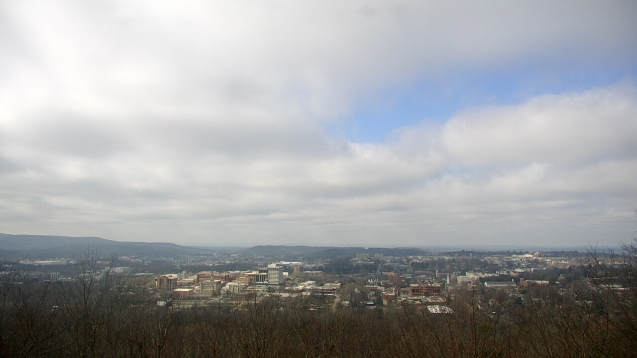 Thumbnail for current weather camera view from Mt. Sequoyah in Fayetteville, Arkansas