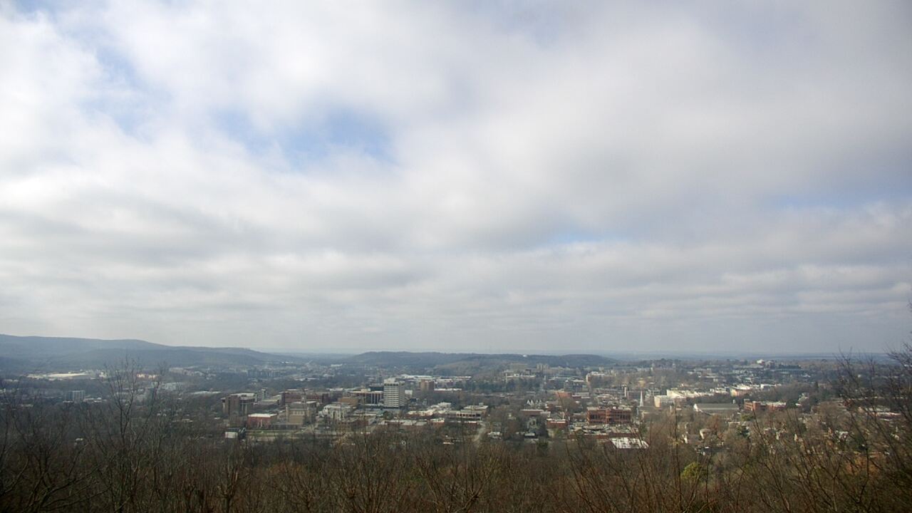 Thumbnail for current weather camera view from Mt. Sequoyah in Fayetteville, Arkansas
