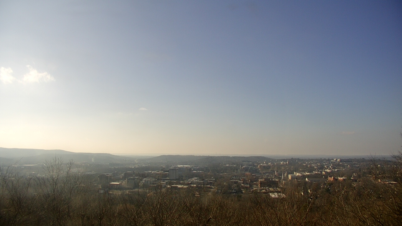 Thumbnail for current weather camera view from Mt. Sequoyah in Fayetteville, Arkansas