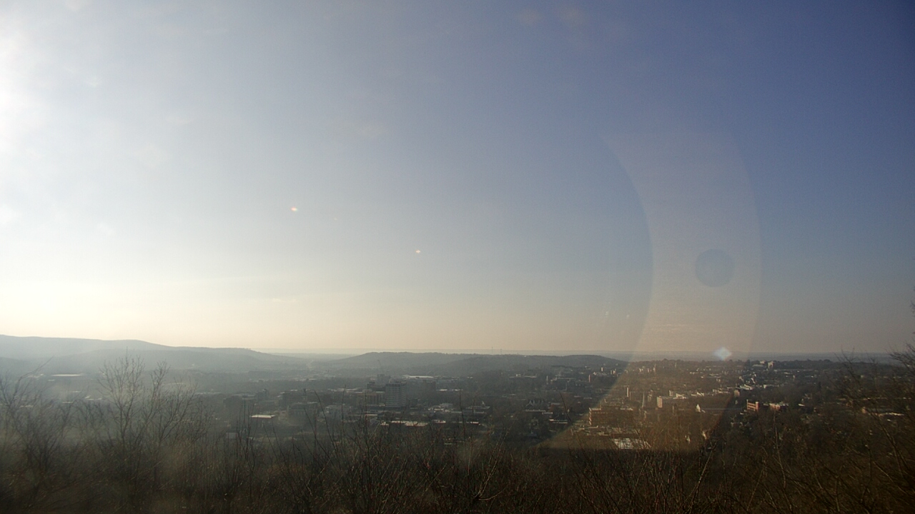 Thumbnail for current weather camera view from Mt. Sequoyah in Fayetteville, Arkansas