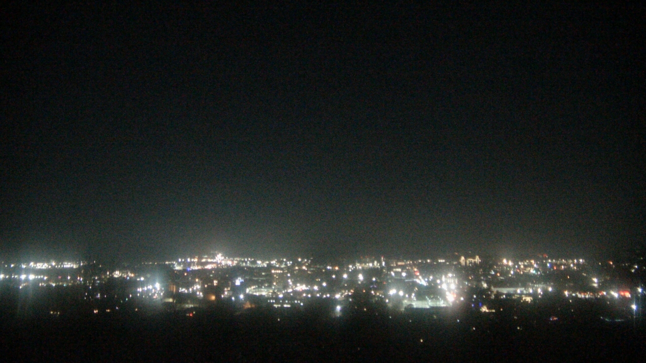Thumbnail for current weather camera view from Mt. Sequoyah in Fayetteville, Arkansas