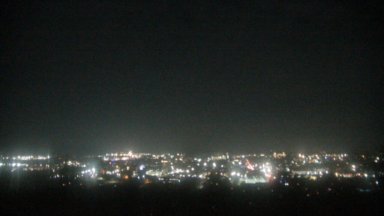Thumbnail for current weather camera view from Mt. Sequoyah in Fayetteville, Arkansas
