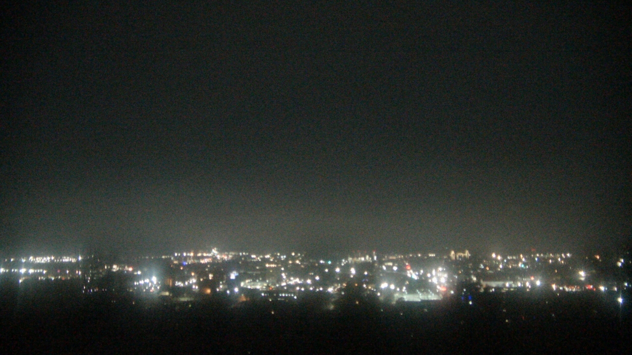 Thumbnail for current weather camera view from Mt. Sequoyah in Fayetteville, Arkansas