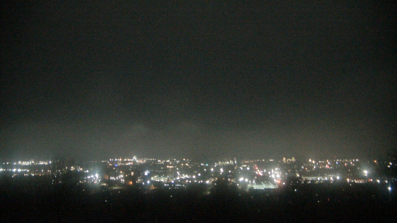 Thumbnail for current weather camera view from Mt. Sequoyah in Fayetteville, Arkansas