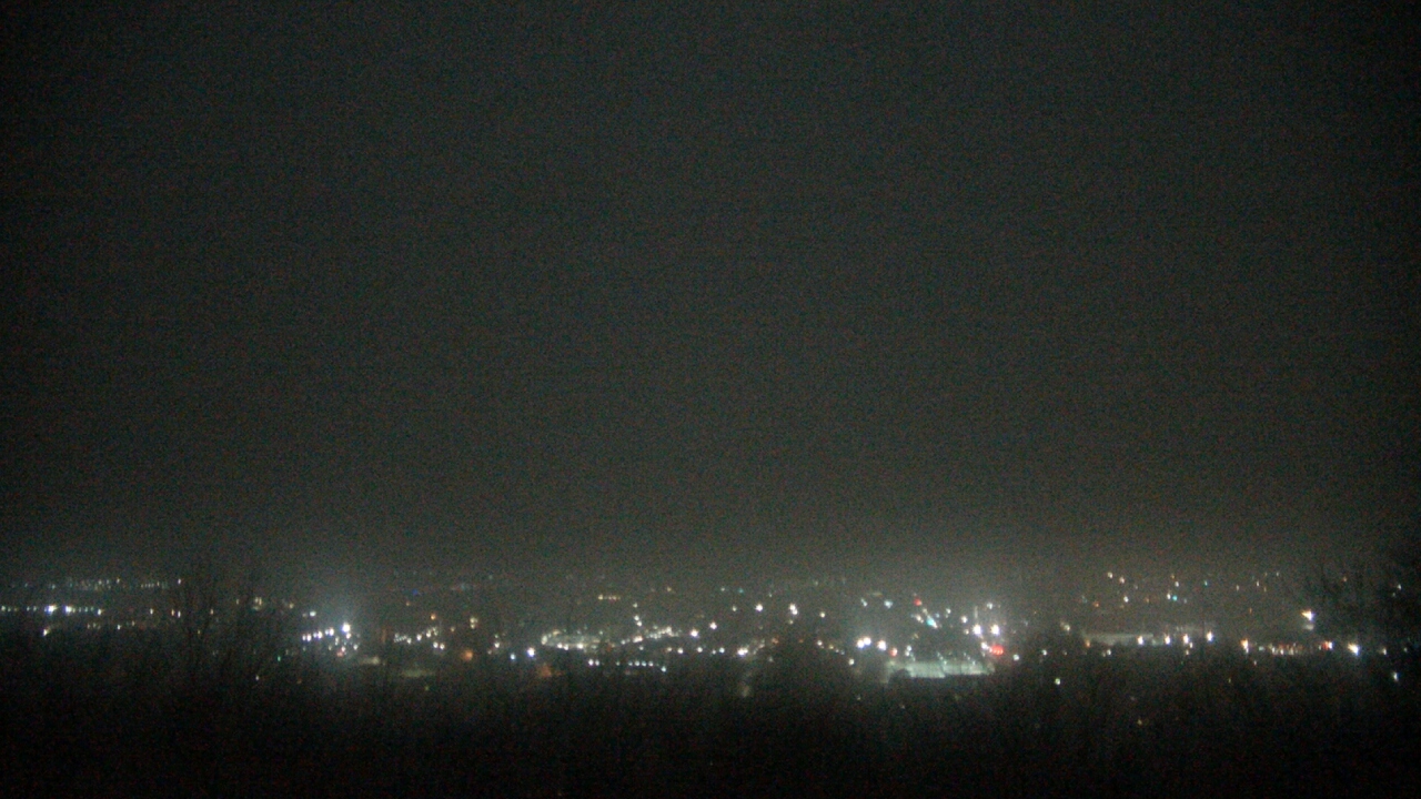 Thumbnail for current weather camera view from Mt. Sequoyah in Fayetteville, Arkansas