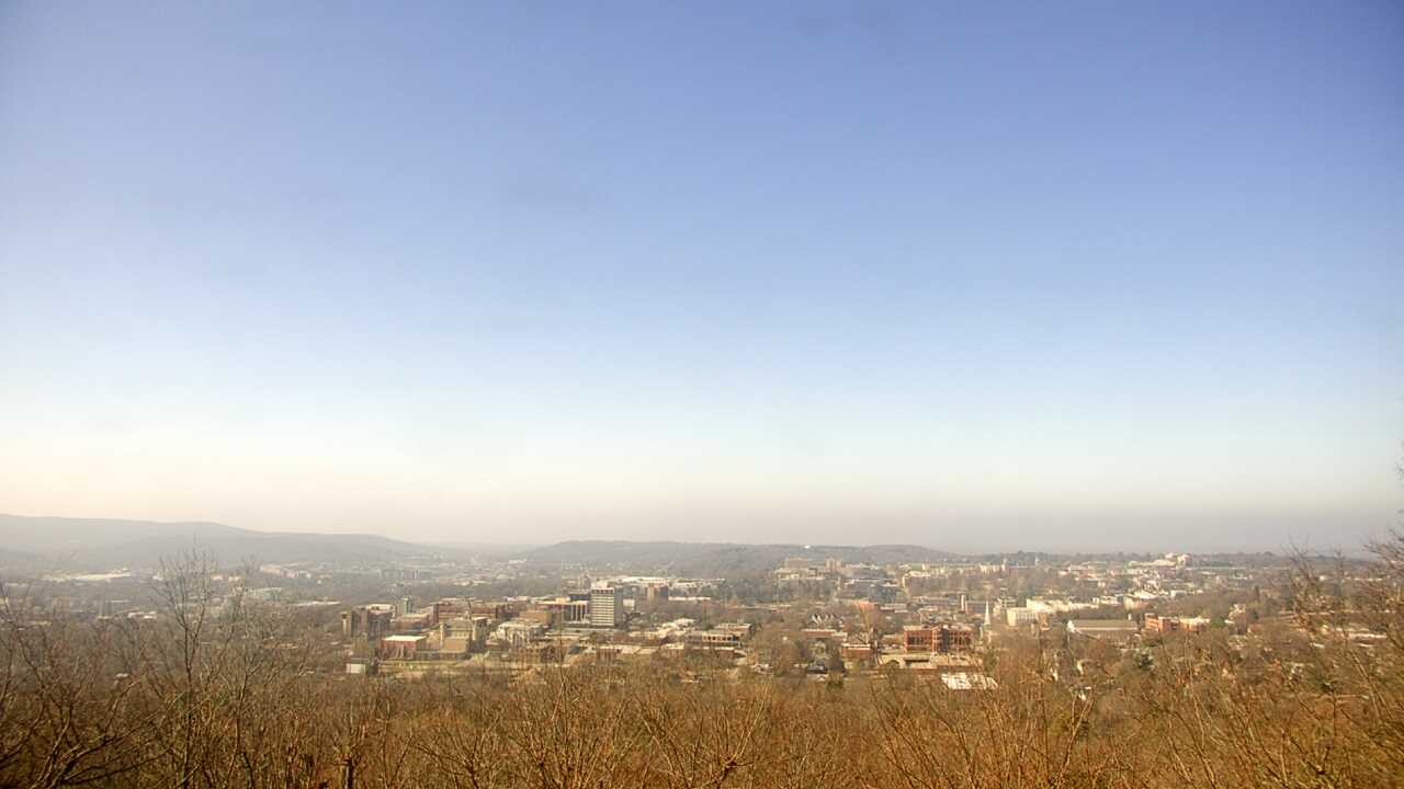 Thumbnail for current weather camera view from Mt. Sequoyah in Fayetteville, Arkansas