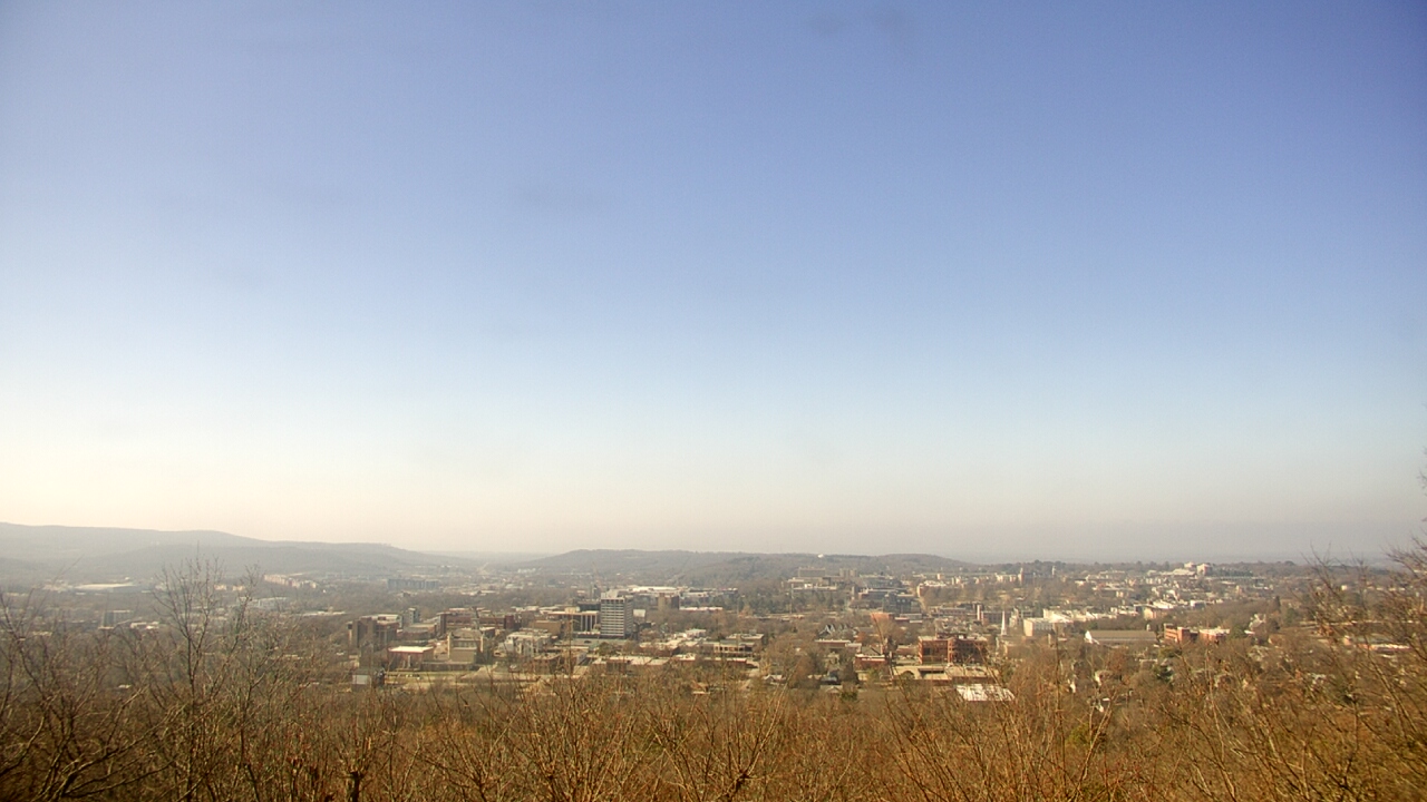 Thumbnail for current weather camera view from Mt. Sequoyah in Fayetteville, Arkansas