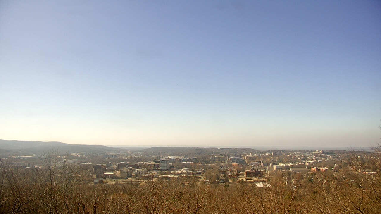 Thumbnail for current weather camera view from Mt. Sequoyah in Fayetteville, Arkansas