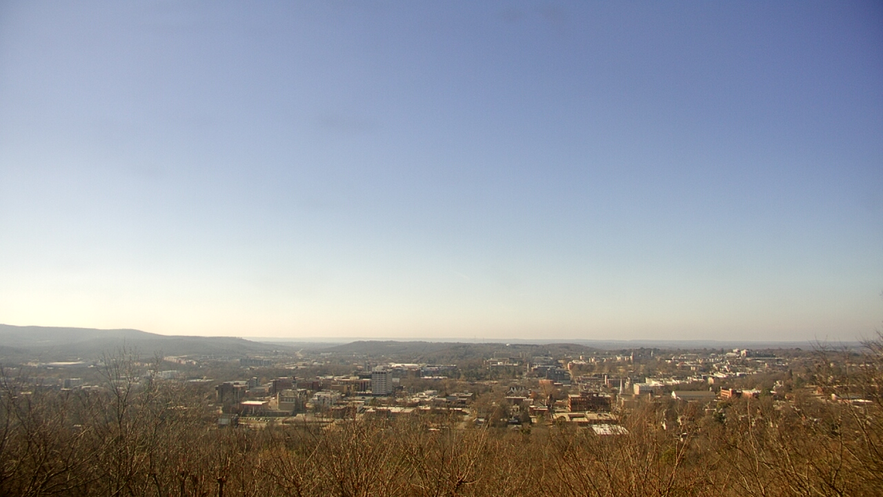Thumbnail for current weather camera view from Mt. Sequoyah in Fayetteville, Arkansas