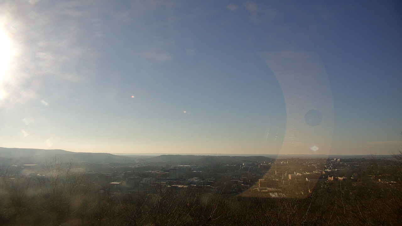 Thumbnail for current weather camera view from Mt. Sequoyah in Fayetteville, Arkansas