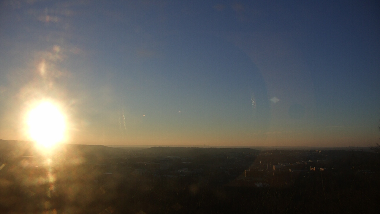 Thumbnail for current weather camera view from Mt. Sequoyah in Fayetteville, Arkansas