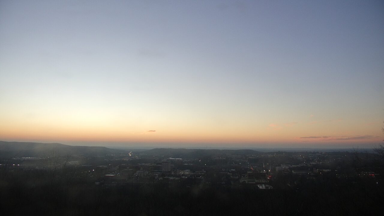 Thumbnail for current weather camera view from Mt. Sequoyah in Fayetteville, Arkansas