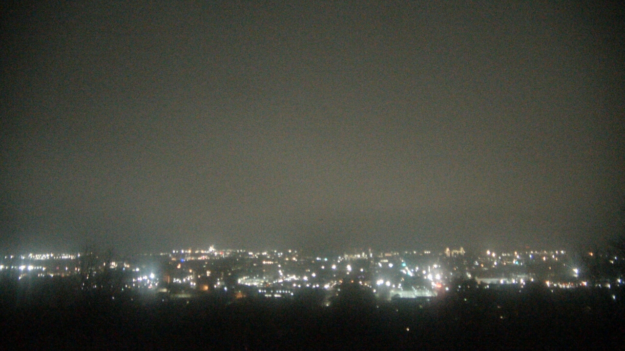 Thumbnail for current weather camera view from Mt. Sequoyah in Fayetteville, Arkansas