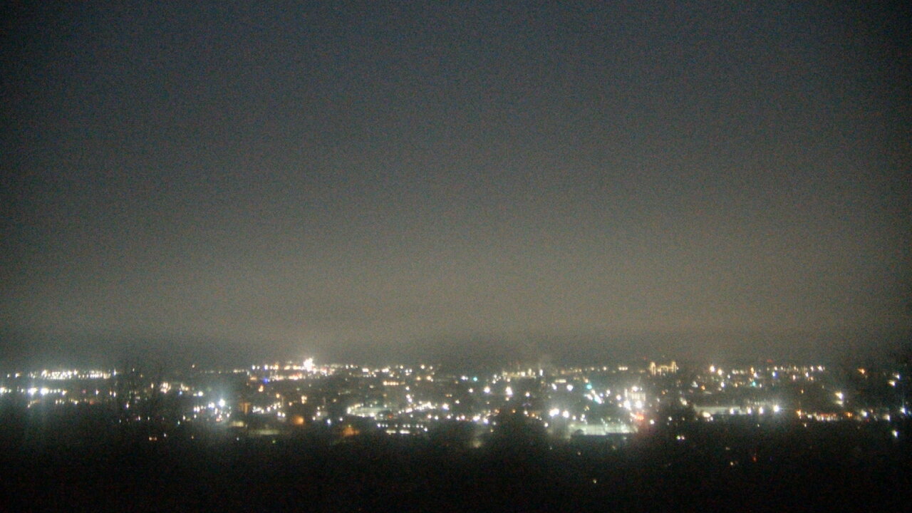 Thumbnail for current weather camera view from Mt. Sequoyah in Fayetteville, Arkansas