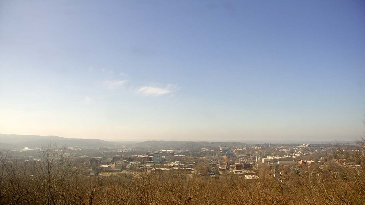 Thumbnail for current weather camera view from Mt. Sequoyah in Fayetteville, Arkansas