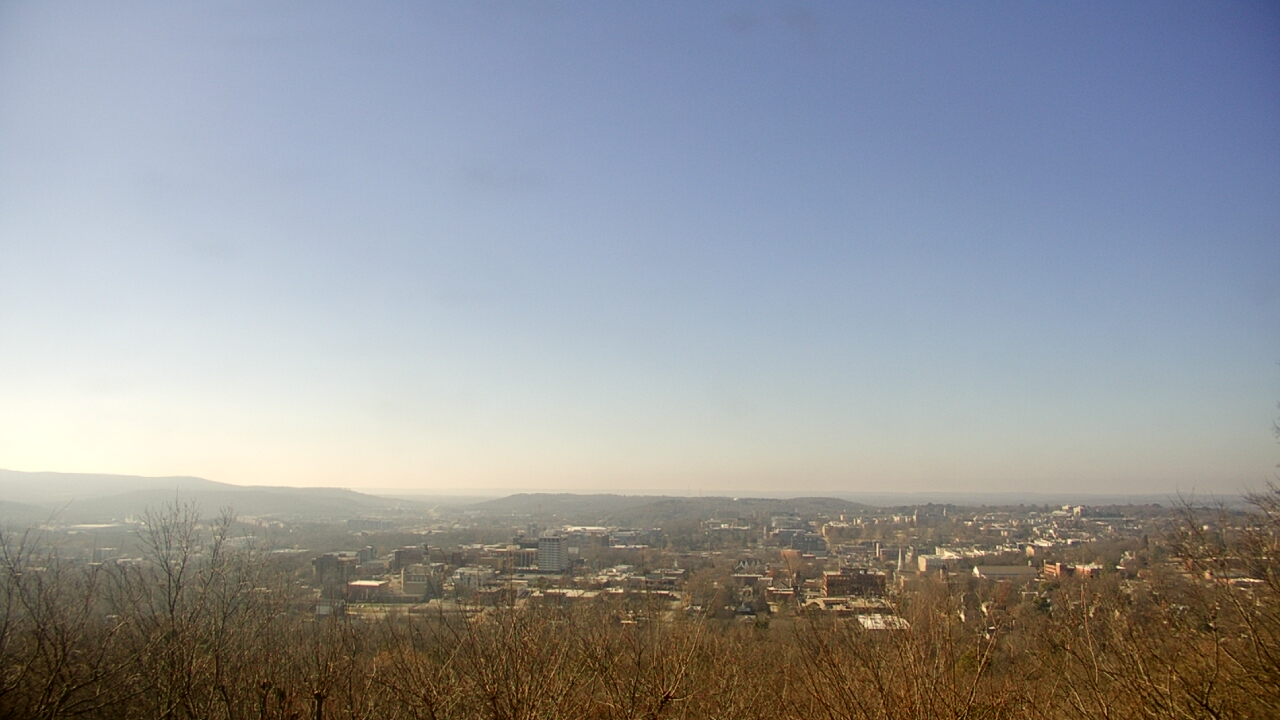 Thumbnail for current weather camera view from Mt. Sequoyah in Fayetteville, Arkansas
