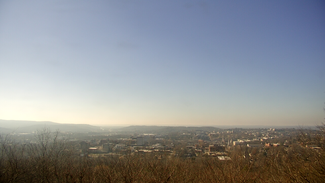 Thumbnail for current weather camera view from Mt. Sequoyah in Fayetteville, Arkansas