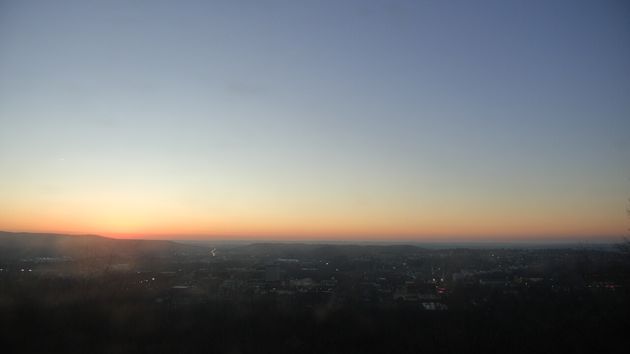 Thumbnail for current weather camera view from Mt. Sequoyah in Fayetteville, Arkansas