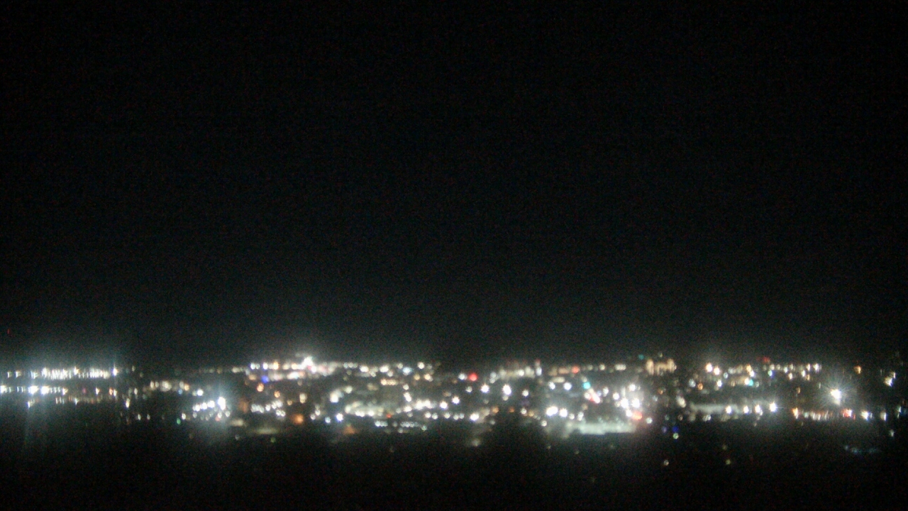 Thumbnail for current weather camera view from Mt. Sequoyah in Fayetteville, Arkansas