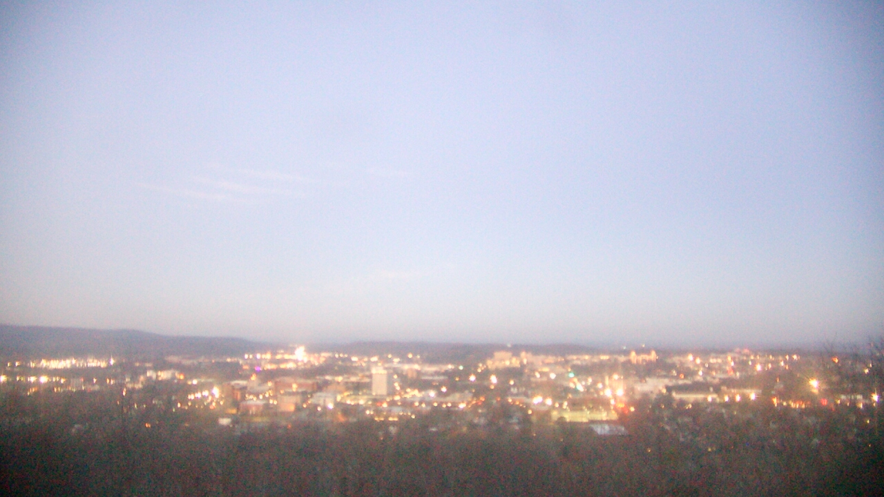 Thumbnail for current weather camera view from Mt. Sequoyah in Fayetteville, Arkansas