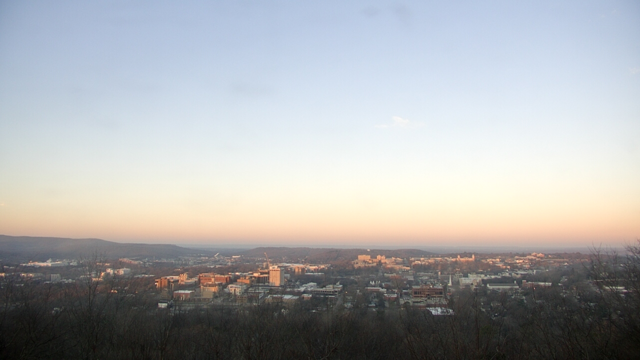 Thumbnail for current weather camera view from Mt. Sequoyah in Fayetteville, Arkansas