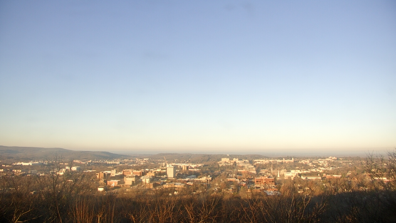 Thumbnail for current weather camera view from Mt. Sequoyah in Fayetteville, Arkansas