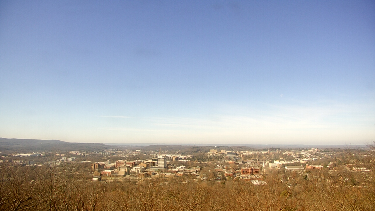 Thumbnail for current weather camera view from Mt. Sequoyah in Fayetteville, Arkansas