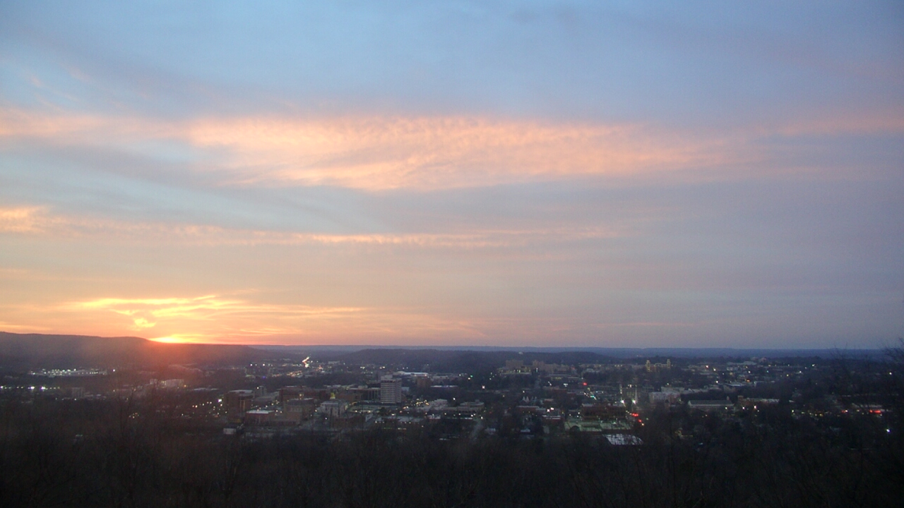Thumbnail for current weather camera view from Mt. Sequoyah in Fayetteville, Arkansas