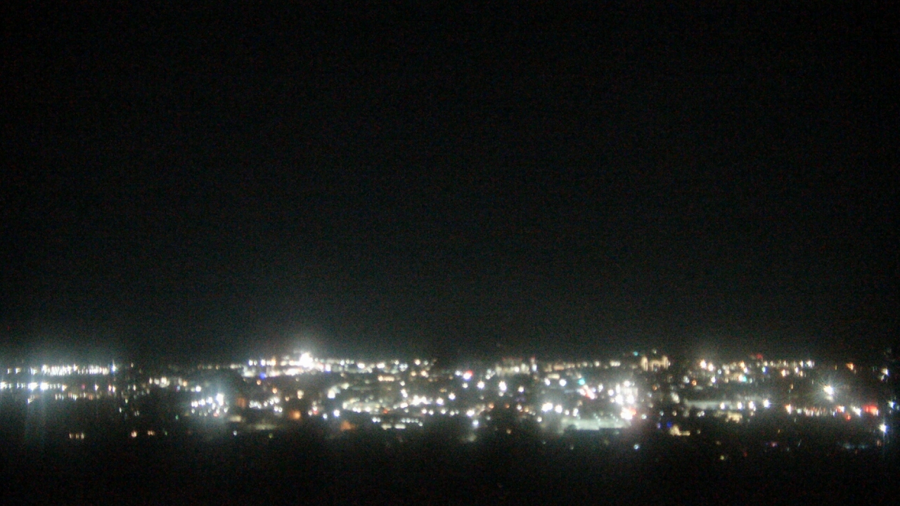 Thumbnail for current weather camera view from Mt. Sequoyah in Fayetteville, Arkansas