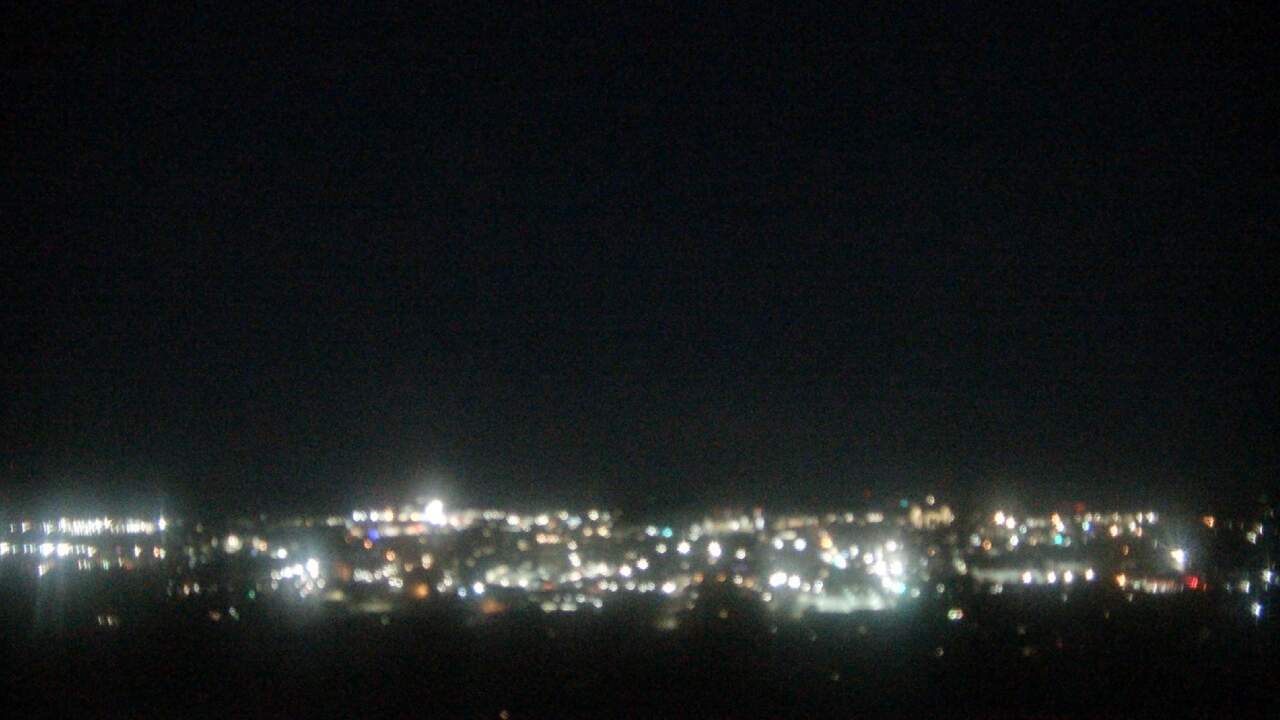 Thumbnail for current weather camera view from Mt. Sequoyah in Fayetteville, Arkansas