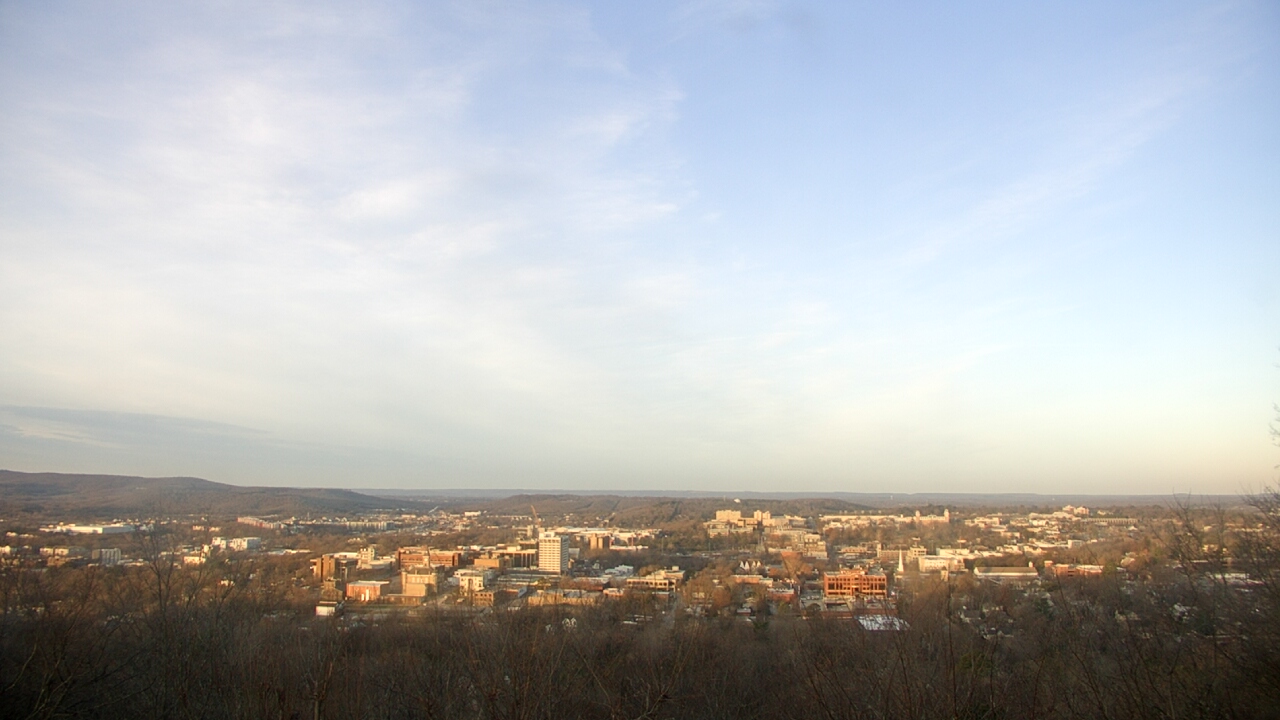 Thumbnail for current weather camera view from Mt. Sequoyah in Fayetteville, Arkansas