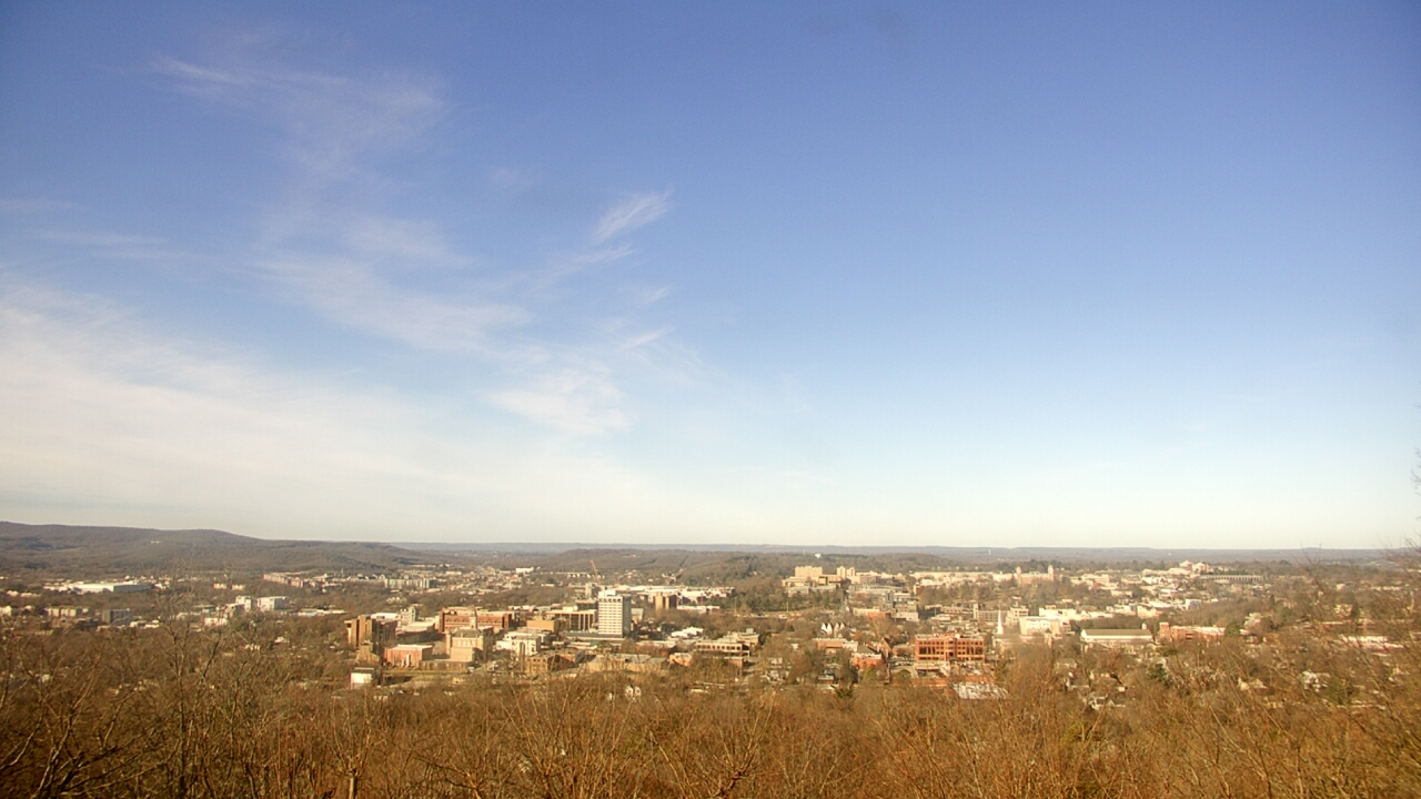 Thumbnail for current weather camera view from Mt. Sequoyah in Fayetteville, Arkansas