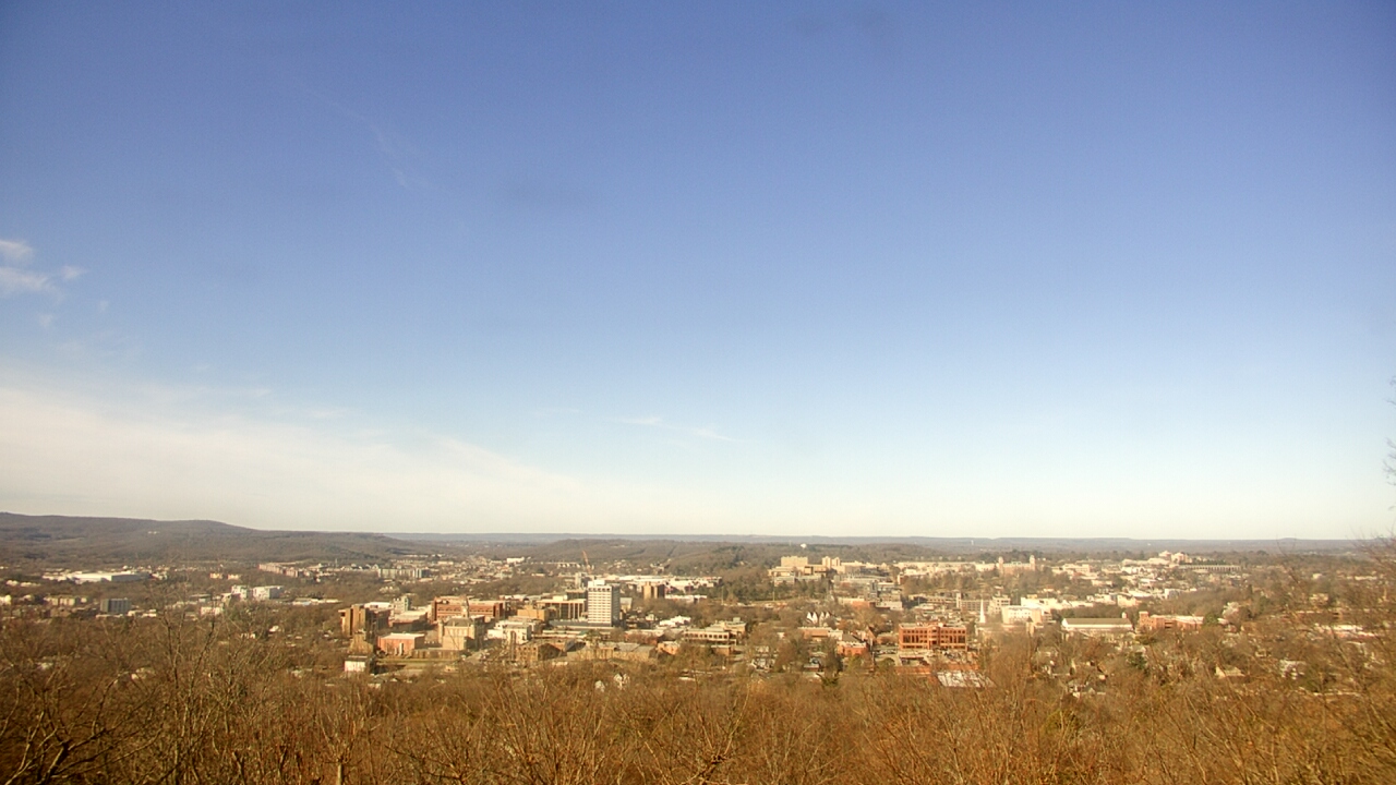 Thumbnail for current weather camera view from Mt. Sequoyah in Fayetteville, Arkansas
