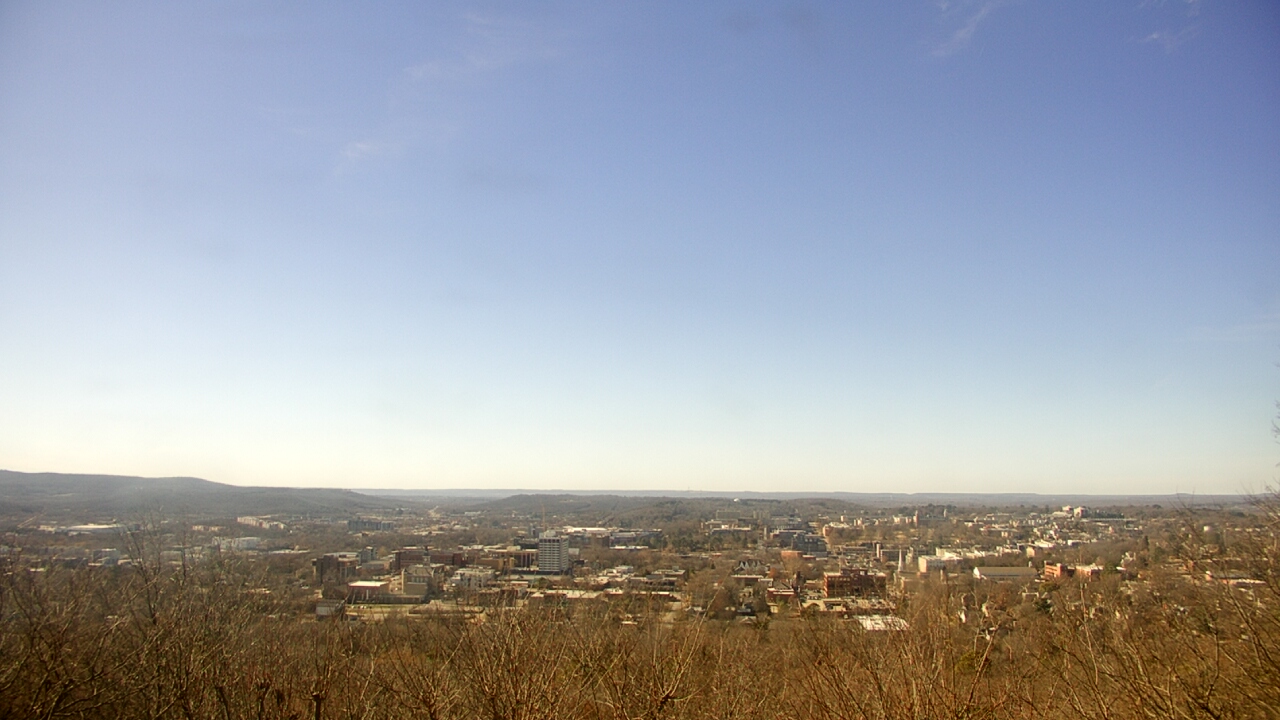 Thumbnail for current weather camera view from Mt. Sequoyah in Fayetteville, Arkansas
