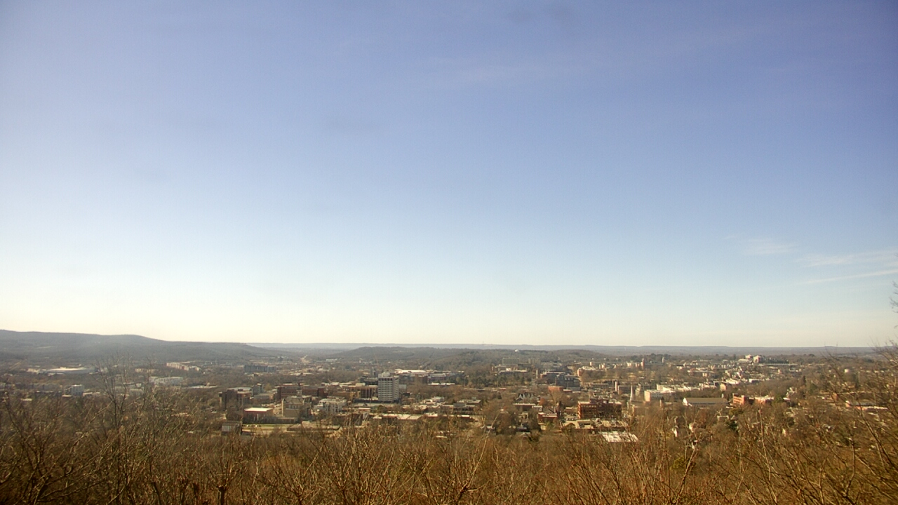 Thumbnail for current weather camera view from Mt. Sequoyah in Fayetteville, Arkansas