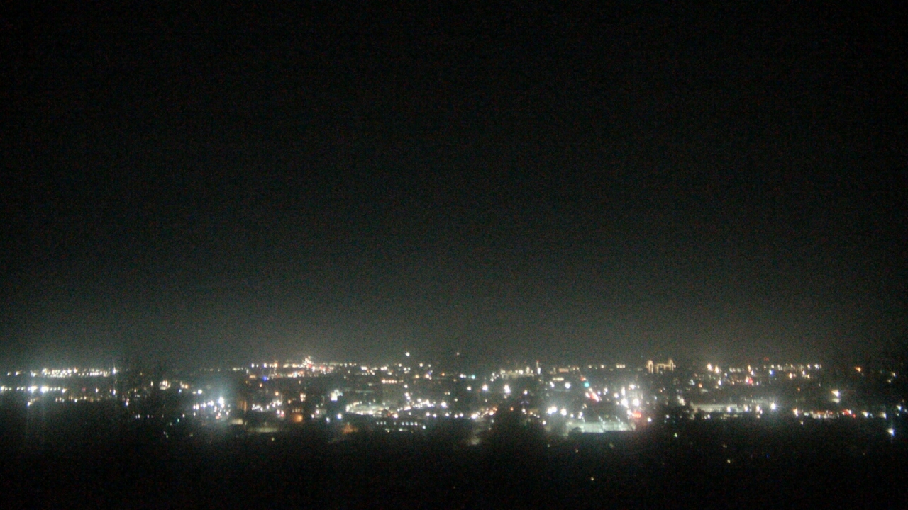Thumbnail for current weather camera view from Mt. Sequoyah in Fayetteville, Arkansas