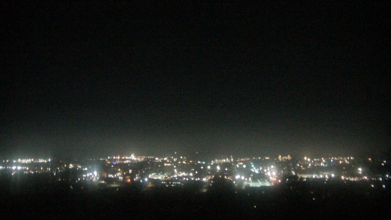 Thumbnail for current weather camera view from Mt. Sequoyah in Fayetteville, Arkansas