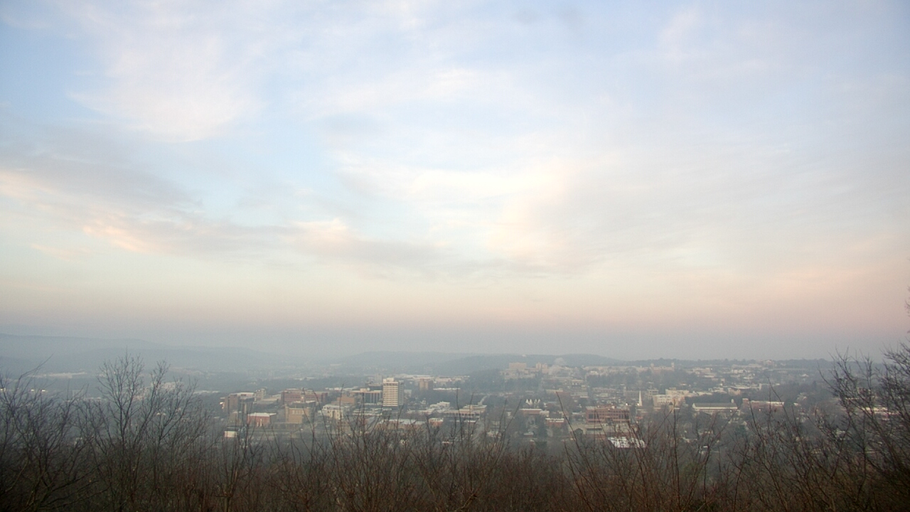 Thumbnail for current weather camera view from Mt. Sequoyah in Fayetteville, Arkansas