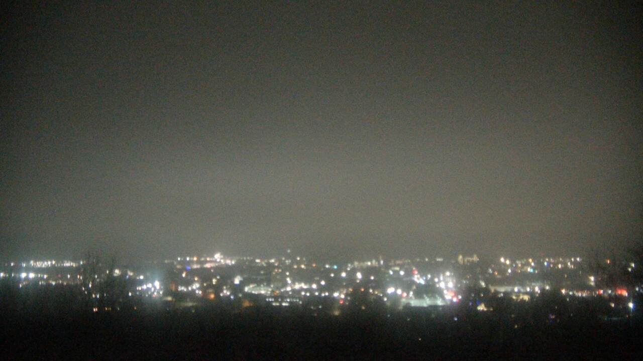 Thumbnail for current weather camera view from Mt. Sequoyah in Fayetteville, Arkansas