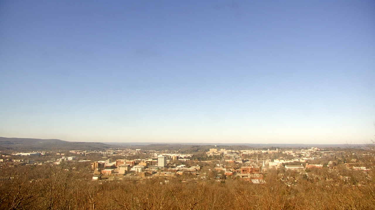 Thumbnail for current weather camera view from Mt. Sequoyah in Fayetteville, Arkansas