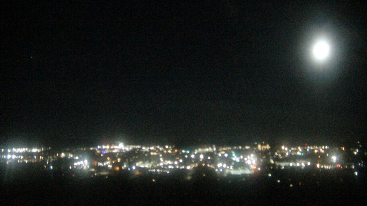 Thumbnail for current weather camera view from Mt. Sequoyah in Fayetteville, Arkansas
