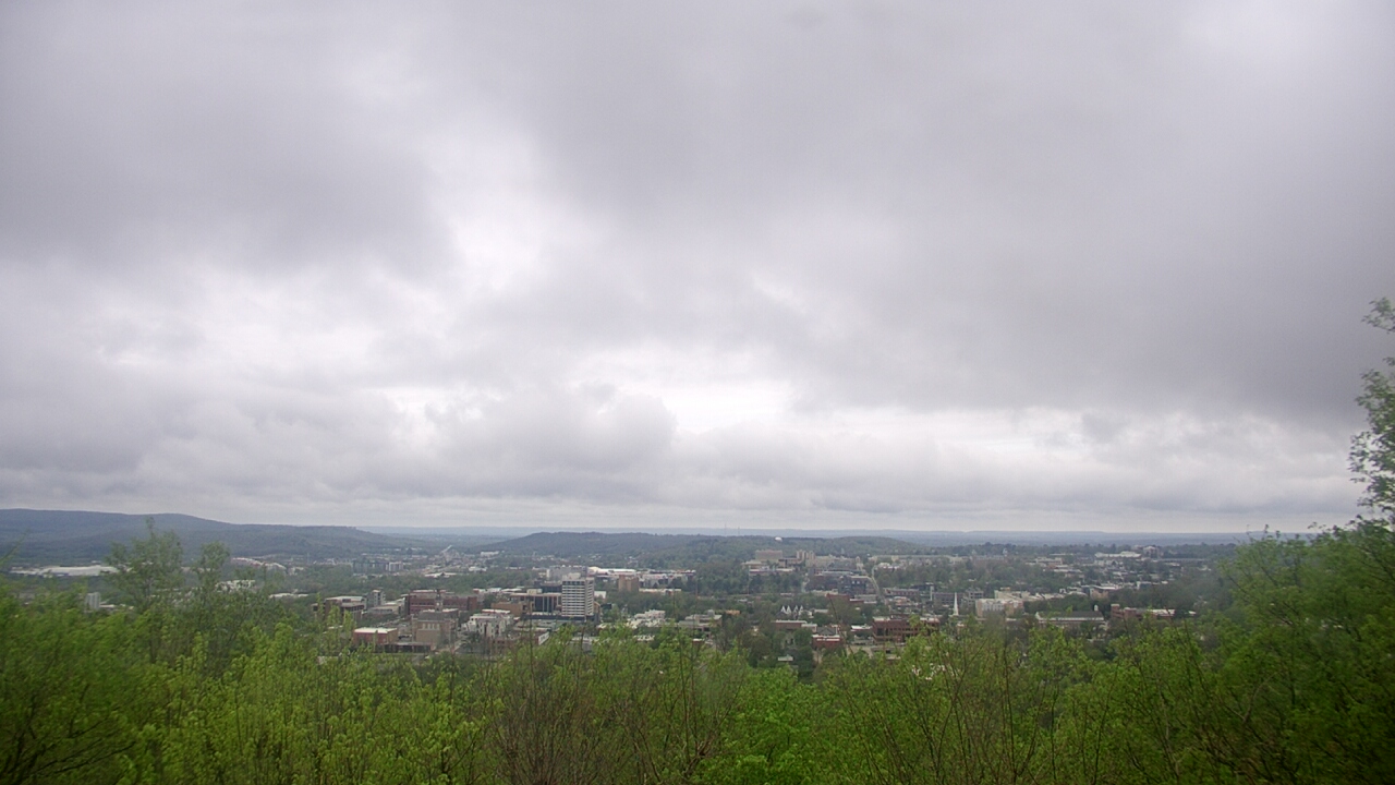 Thumbnail for current weather camera view from Mt. Sequoyah in Fayetteville, Arkansas