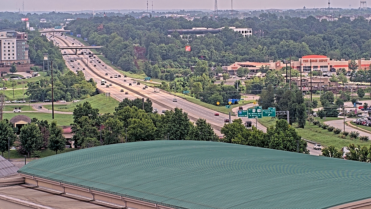 Thumbnail for current weather camera view from Pinnacle Pkwy Towers in Rogers, Arkansas