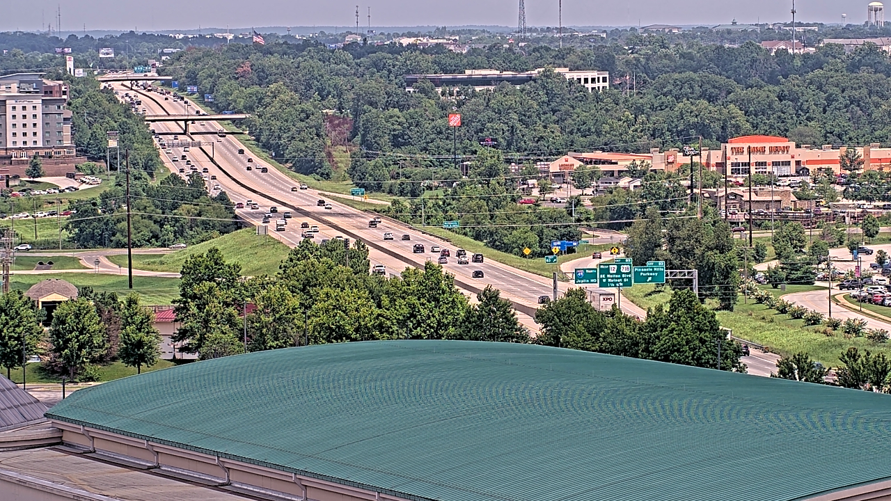 Thumbnail for current weather camera view from Pinnacle Pkwy Towers in Rogers, Arkansas