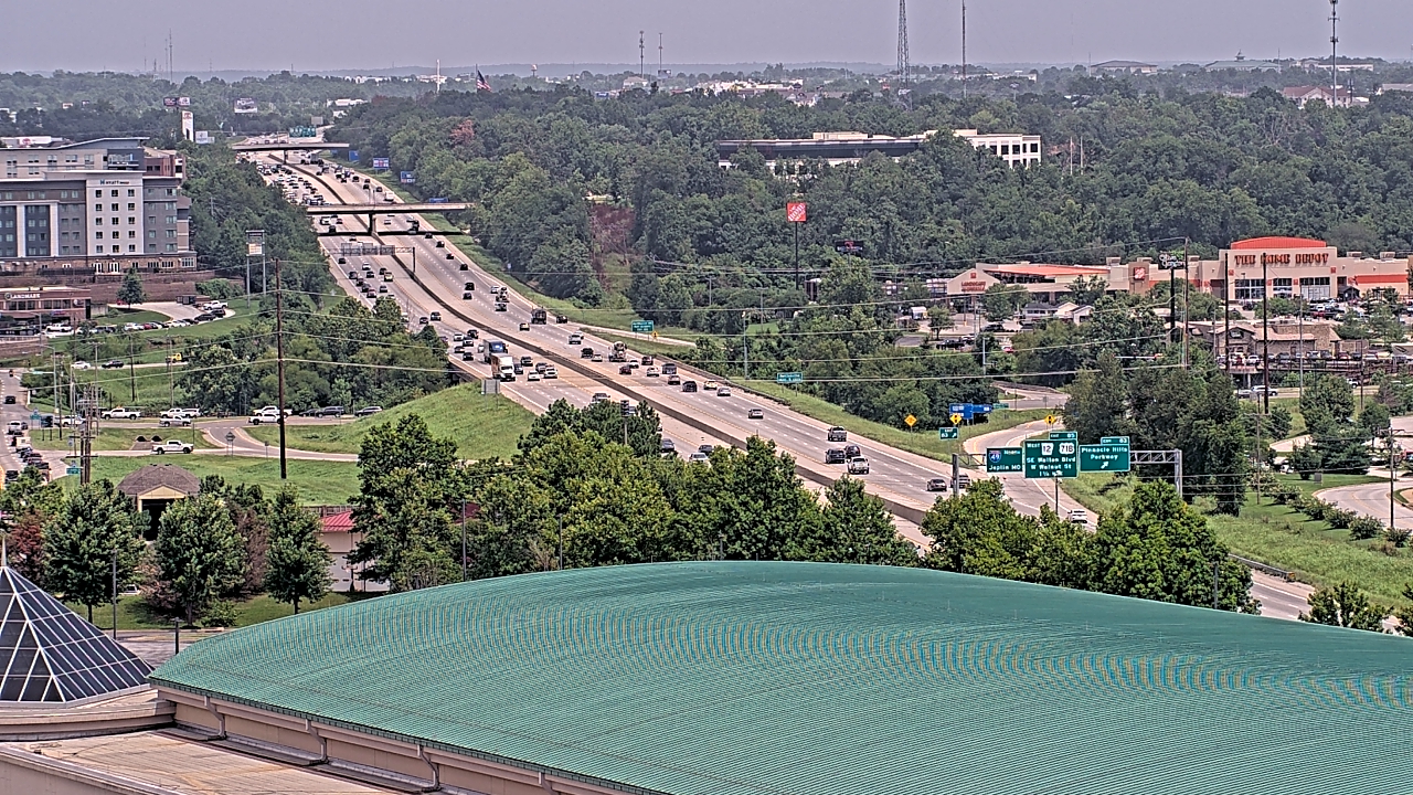 Thumbnail for current weather camera view from Pinnacle Pkwy Towers in Rogers, Arkansas