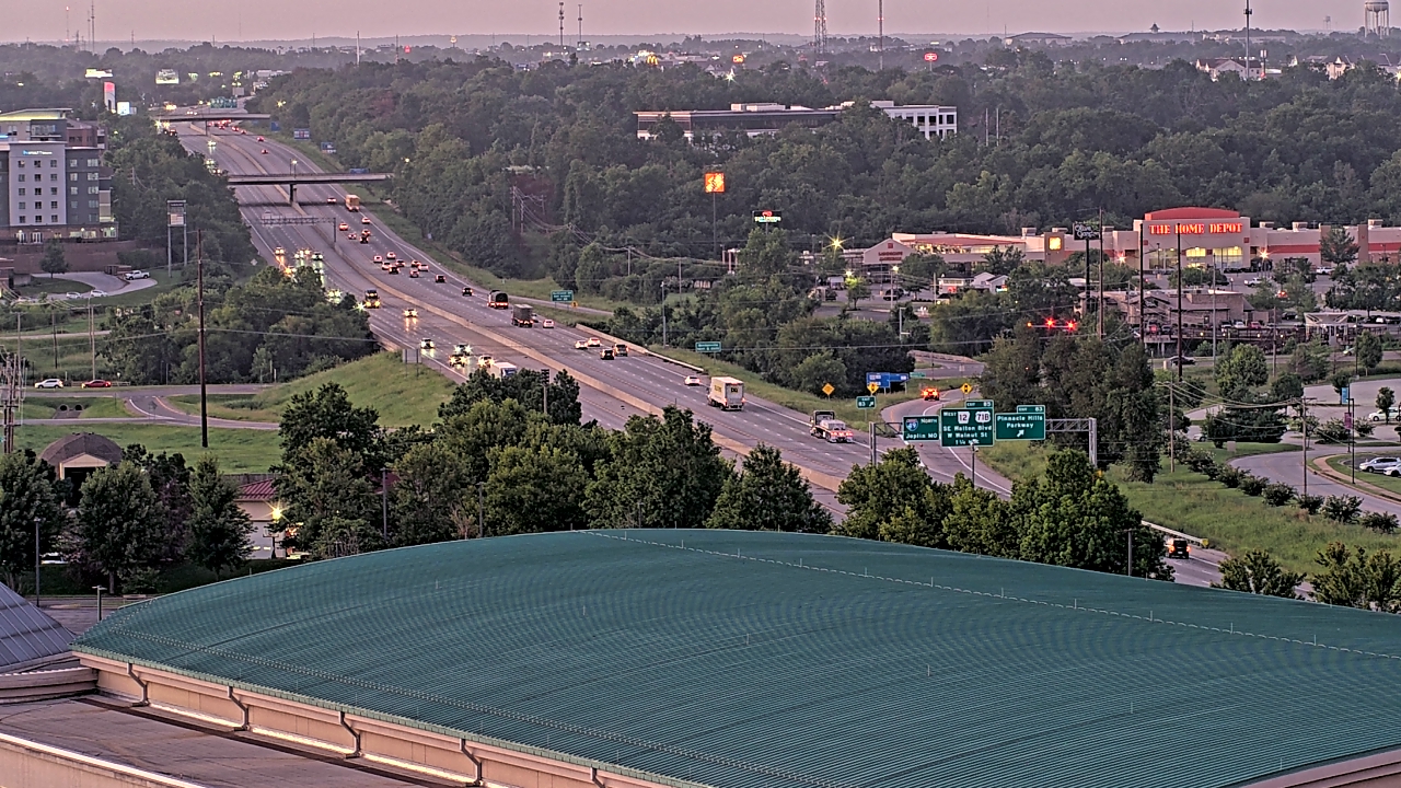 Thumbnail for current weather camera view from Pinnacle Pkwy Towers in Rogers, Arkansas