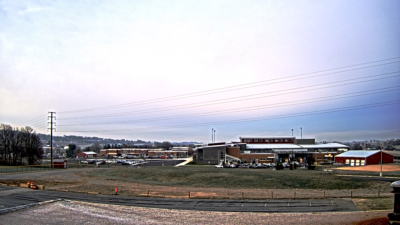 Thumbnail for current weather camera view from Pequea Valley IS in Gordonville, Pennsylvania